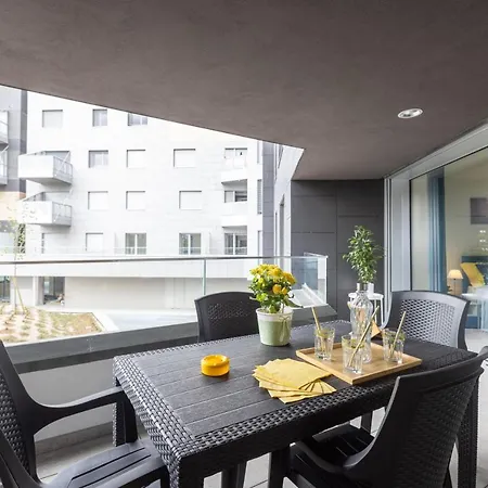 Rossana, By Short Holidays Apartman *