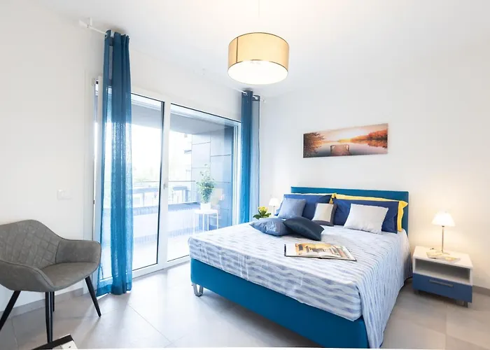 Rossana, By Short Holidays Apartment